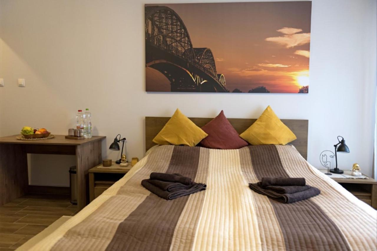 Ehotel * Esztergom