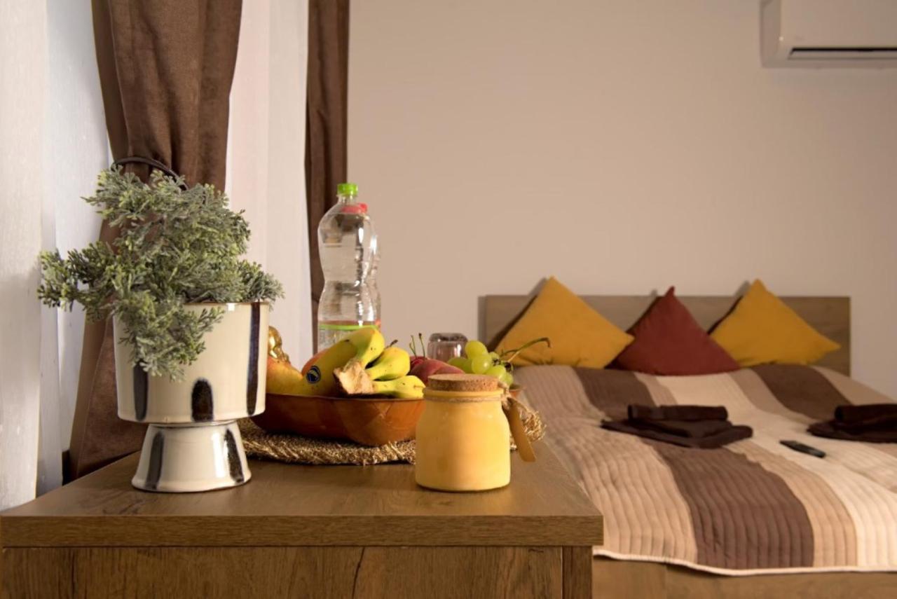 Bed & Breakfast Ehotel *