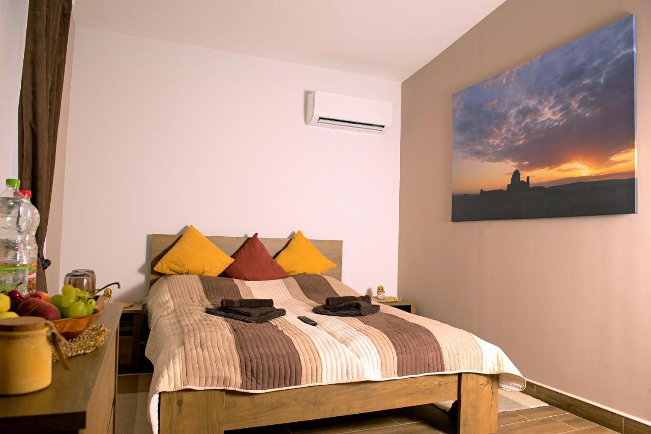 Ehotel